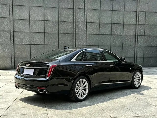 Cadillac CT6 — Фото автомобиля 17