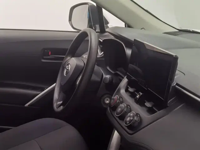 Toyota Corolla Cross — Фото автомобиля 22