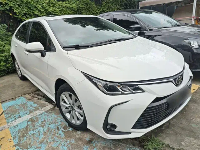 Toyota Corolla — Фото автомобиля 3