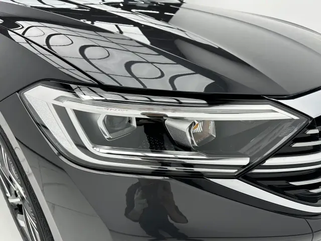 Volkswagen Sagitar — Фото автомобиля 10
