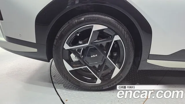 Kia EV4 — Фото автомобиля 5