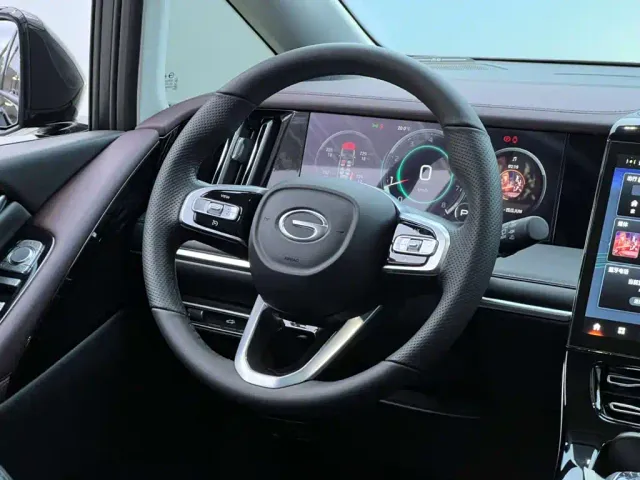 GAC Trumpchi M8 — Фото автомобиля 25