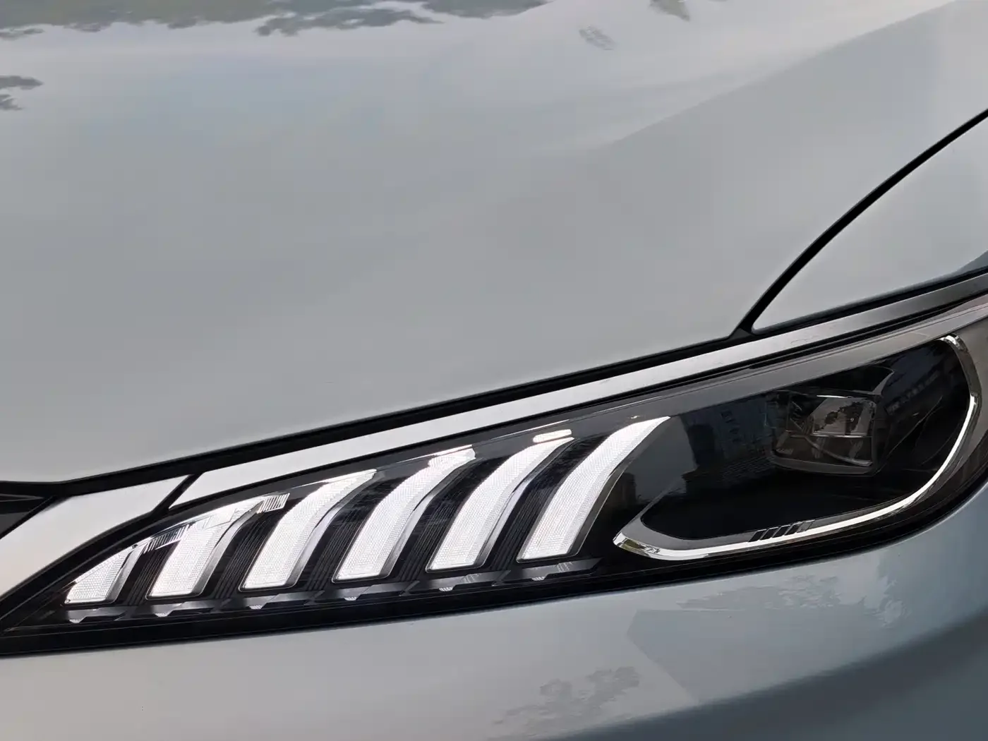 BYD Qin PLUS 2025 EV Smart Drive Edition 510KM Leading Type — Фото автомобиля 24