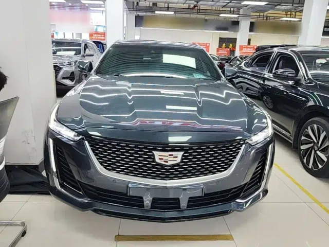 Cadillac CT5 — Фото автомобиля 2