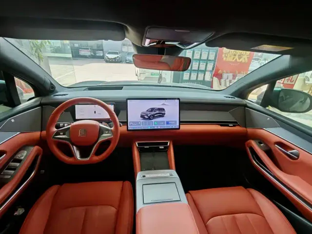 BYD Tang L — Фото автомобиля 14