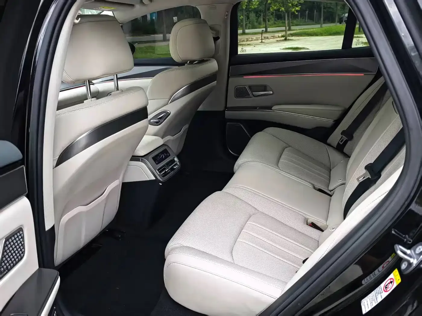 BYD Han L 2025 Model DM-i 200KM LiDAR Premium — Фото автомобиля 7