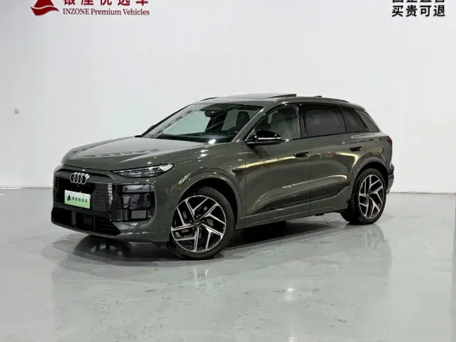 Фотография автомобиля — Audi Q6L e-tron