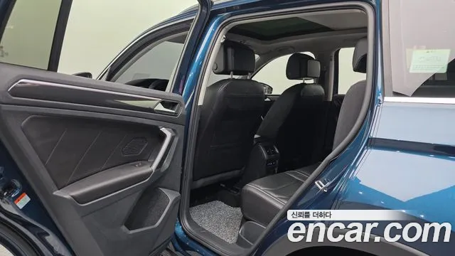 Volkswagen Tiguan Tiguan 2 поколение 2.0 TDI 4Motion Prestige — Фото автомобиля 4