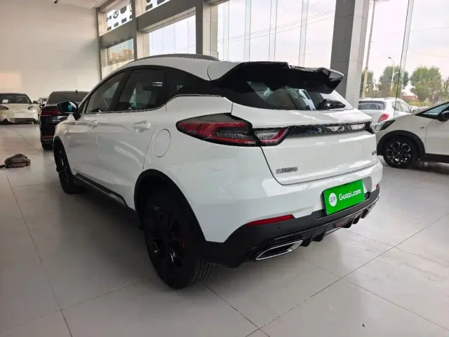 Geely Emgrand S — Фото автомобиля 4
