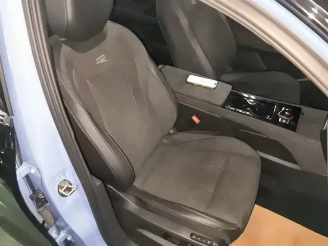 Volkswagen Tiguan L — Фото автомобиля 24