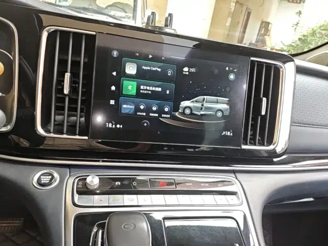GAC Trumpchi M8 — Фото автомобиля 12