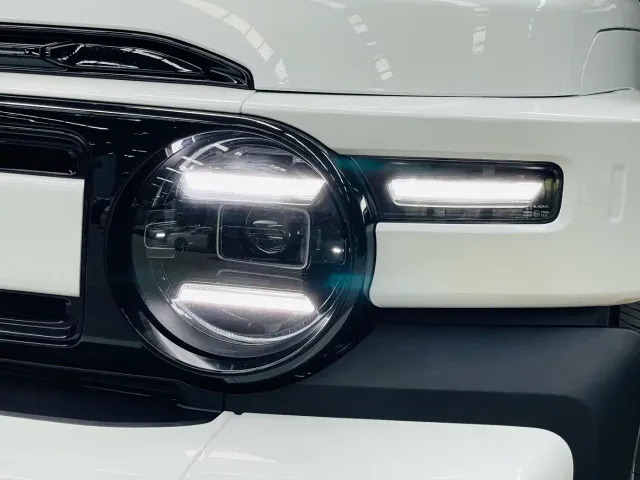 iCAR V23 — Фото автомобиля 10