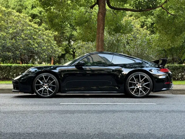 Porsche 911 — Фото автомобиля 15