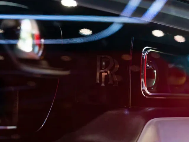 Rolls-Royce Cullinan — Фото автомобиля 8