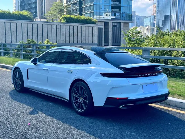 Porsche Panamera — Фото автомобиля 4