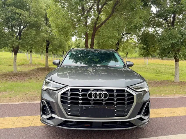 Audi Q3 — Фото автомобиля 2
