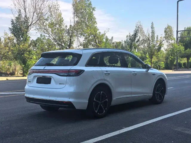 Shangjie SUV — Фото автомобиля 6