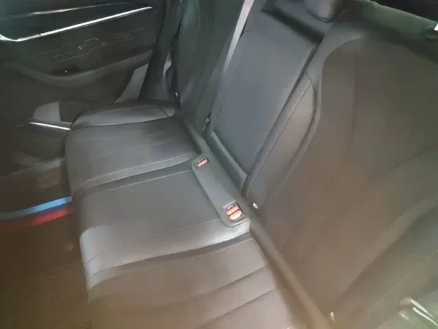 Geely Xingyue L — Фото автомобиля 16