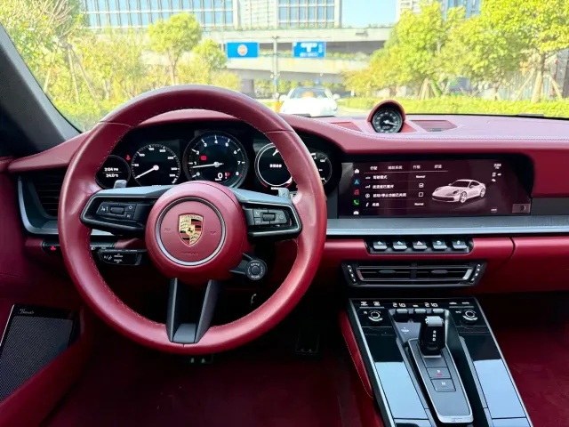 Porsche 911 — Фото автомобиля 12