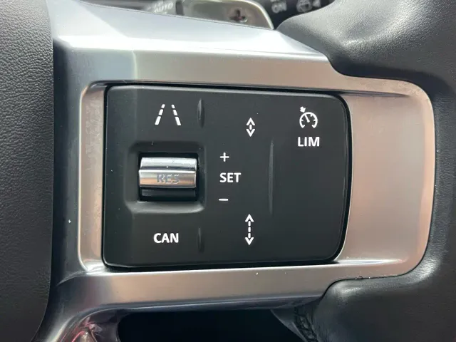 Land Rover Discovery — Фото автомобиля 6