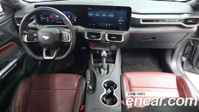 Ford Mustang — Фото автомобиля 7