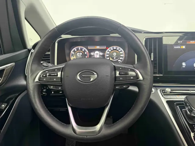 GAC Trumpchi M8 — Фото автомобиля 9