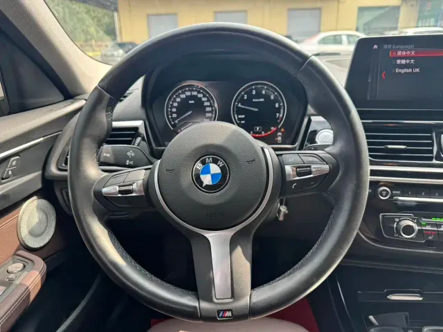 BMW 1 Series — Фото автомобиля 17