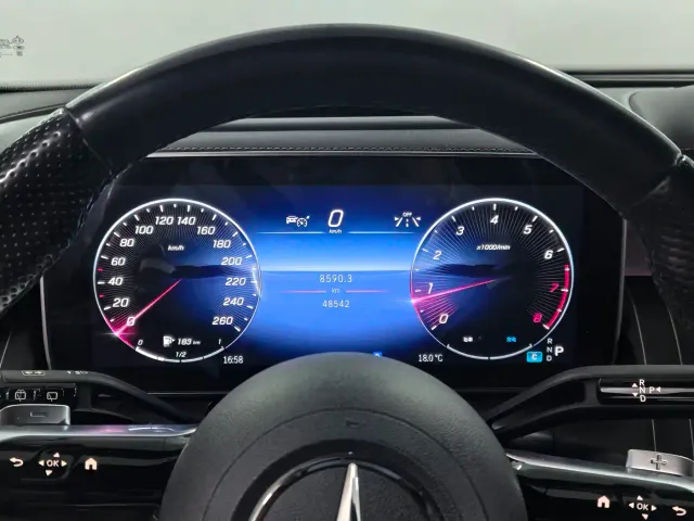 Mercedes-Benz GLC-Class — Фото автомобиля 17