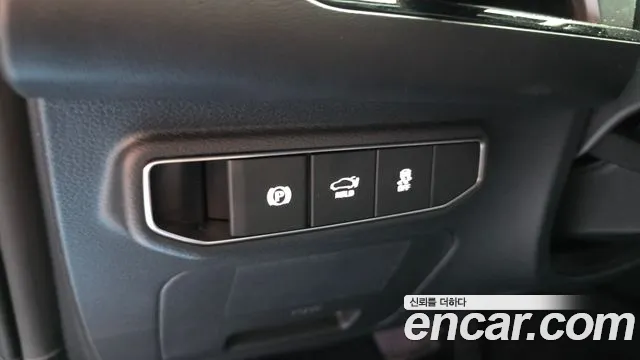 Kia K8 The New K8 2.5 Бензин 2WD — Фото автомобиля 17
