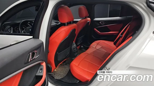 BMW 1-Series — Фото автомобиля 12