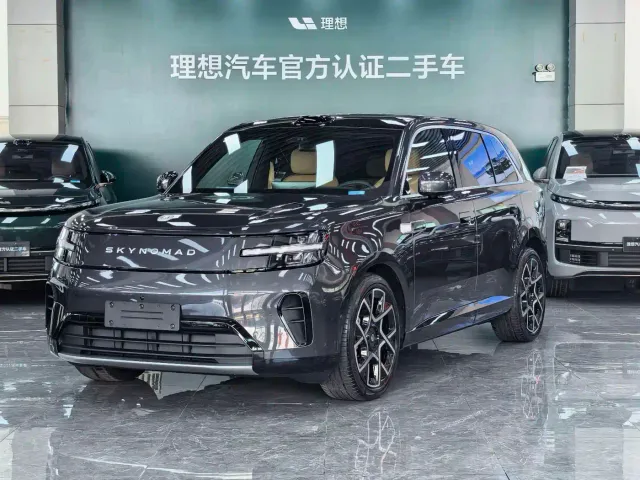 Xiaomi Pengcheng N70 — Фото автомобиля 2