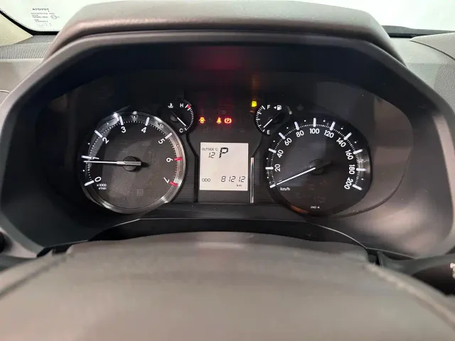 Toyota Prado — Фото автомобиля 3