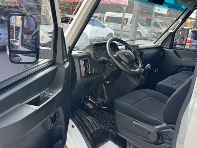 Iveco Daily — Фото автомобиля 15