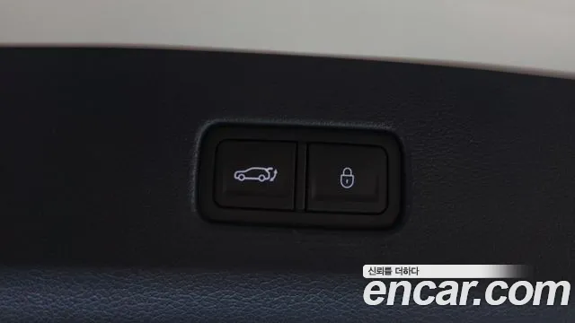 Genesis GV80 — Фото автомобиля 22