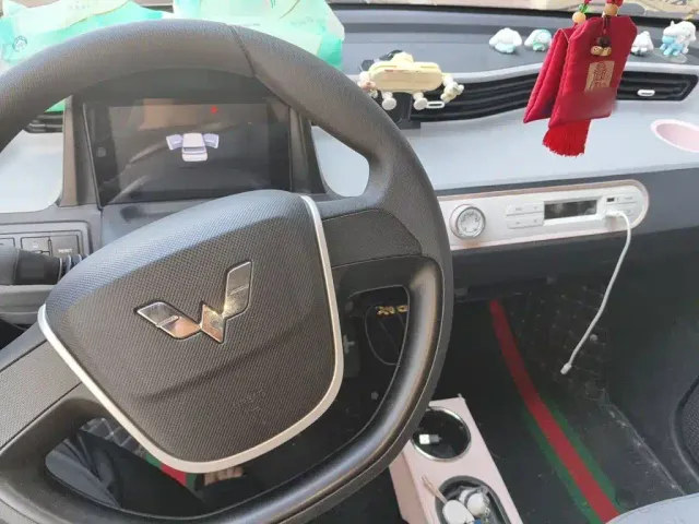 Wuling Motors Hongguang MINIEV 2022 Macaron Fashion LFP — Фото автомобиля 5