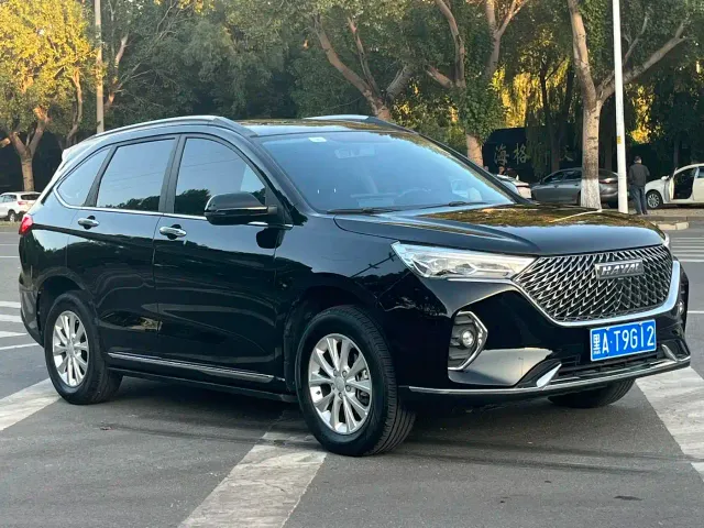 Haval Haval M6 2023 PLUS 1.5T DCT Luxury Smart Connect — Фото автомобиля 2