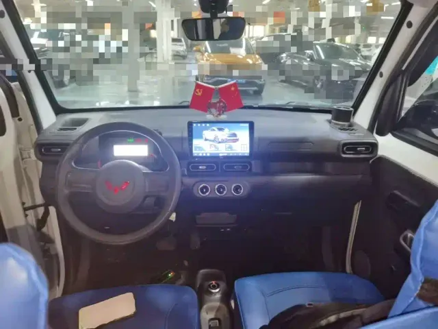 Wuling Zhiguang NEV — Фото автомобиля 9