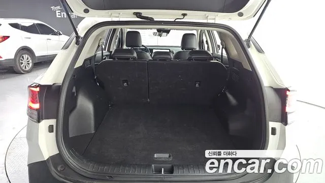 Kia Sportage Sportage 5-е поколение Бензин 1.6 турбо 2WD — Фото автомобиля 20