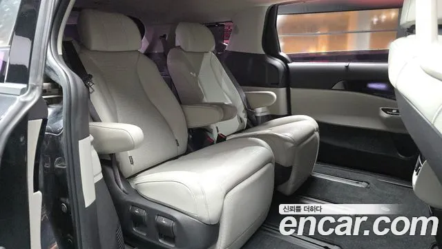 Kia Canival Carnival 4 поколение 7 мест Signature — Фото автомобиля 11