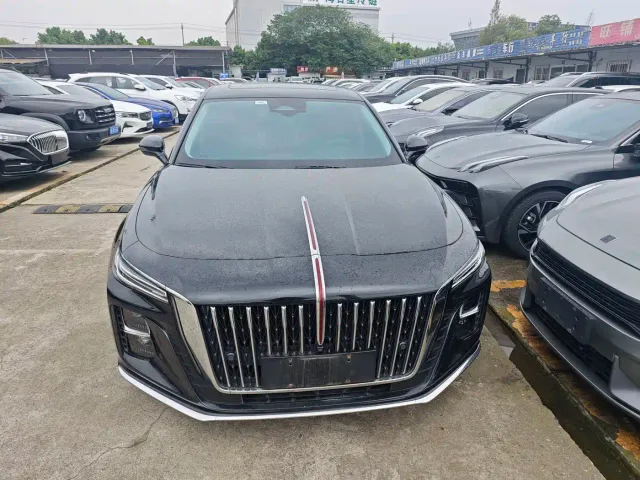 Hongqi H5 — Фото автомобиля 2