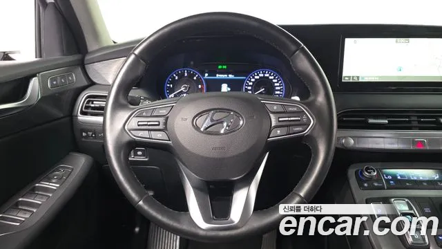 Hyundai Palisade Palisade Дизель 2.2 2WD — Фото автомобиля 13