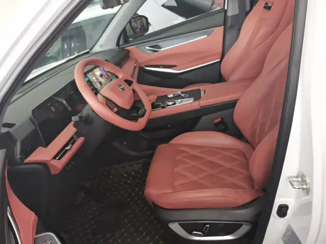 Changan CS75 Plus — Фото автомобиля 14