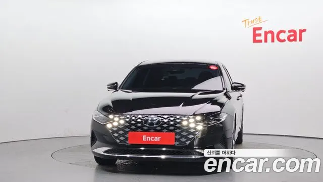 Hyundai Grandeur Новый Grandeur IG — Фото автомобиля 3