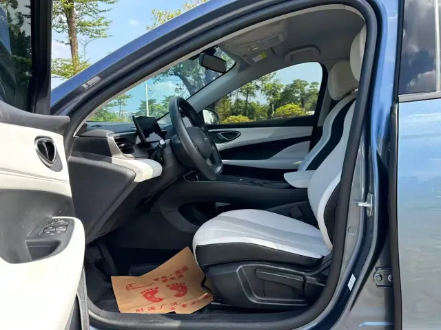 BYD Seal 05 DM-i — Фото автомобиля 7