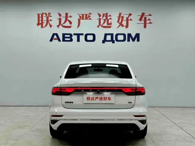 Geely Emgrand — Фото автомобиля 6