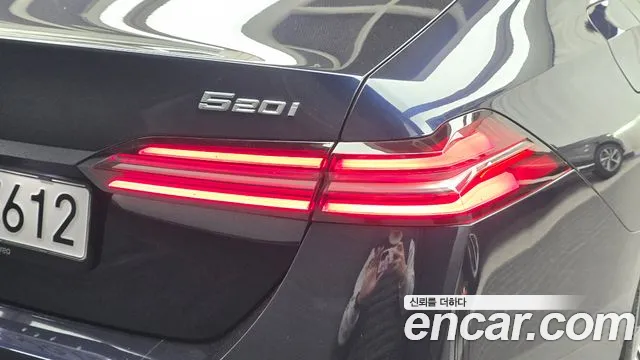 BMW 5 Series G60 — Фото автомобиля 8