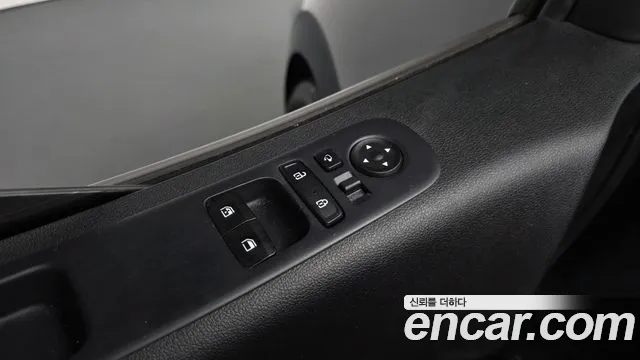 Hyundai Staria — Фото автомобиля 17