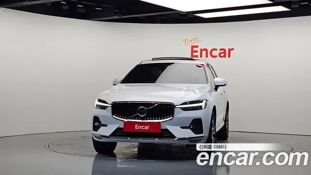 Volvo XC60 2nd Gen — Фото автомобиля 3