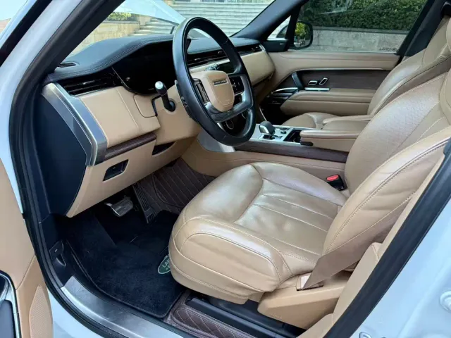 Land Rover Range Rover — Фото автомобиля 3