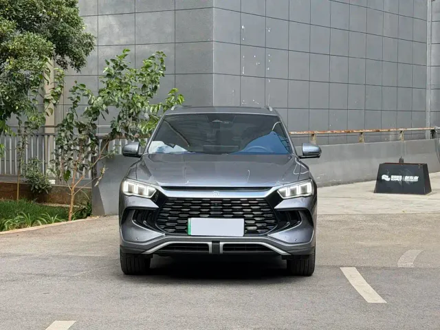 BYD Song Pro — Фото автомобиля 2